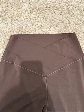 High-Waist flare pants (yoga pants)- Dark Brown short